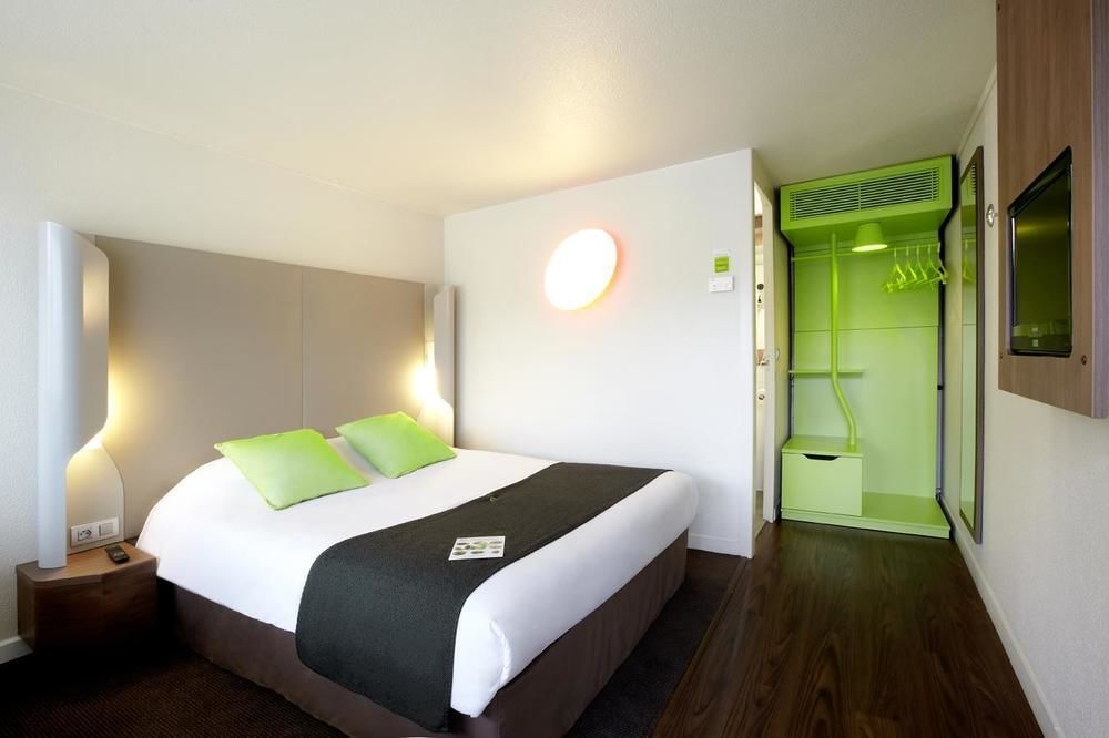 Hotel Campanile Geneve - Ferney-Voltaire Pokój zdjęcie